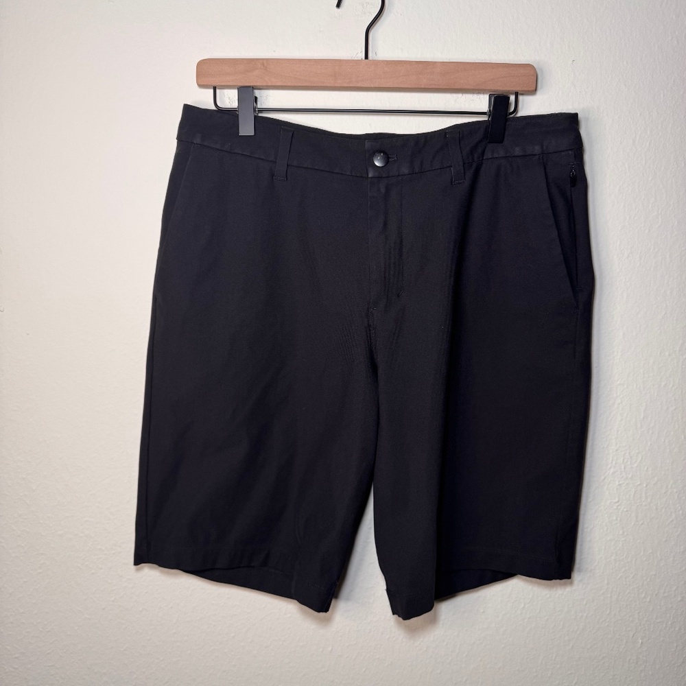 Lululemon ABC Classic Fit Shorts Men's 32 Black Performance Comfort